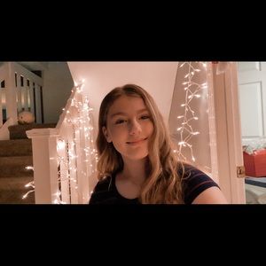 Meet your Posher, Abby